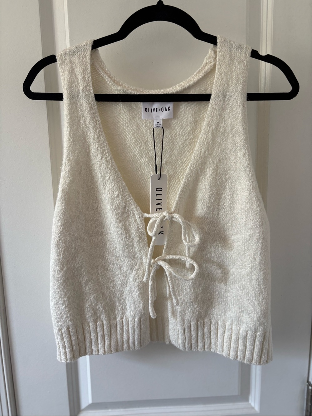 Olive & Oak Cream Knit Tie-Front Vest